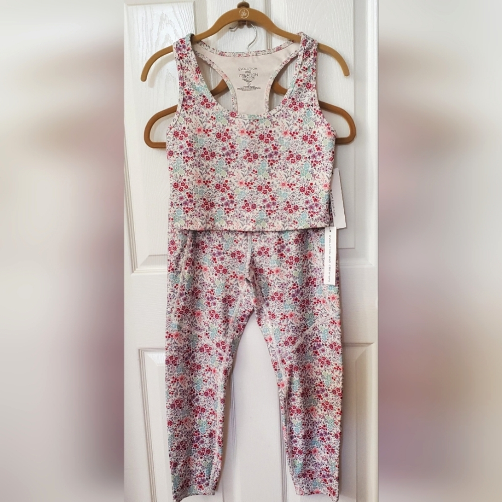NWT New Evolution And Creation EVCR Floral Set Small Racer Back Top & Med Pants